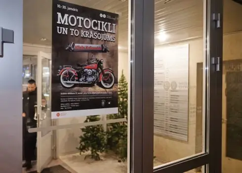 Motocikli ar raksturu: atklāta Viļņa Krilovska izstāde “Motocikli un to krāsojums”