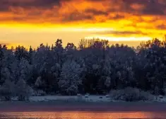 Ziemas tvēriens pastiprinās: naktī gaidāms sniegs un sals līdz -20 grādiem