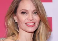 Jaunas bažas par Andželinas Džolijas veselību