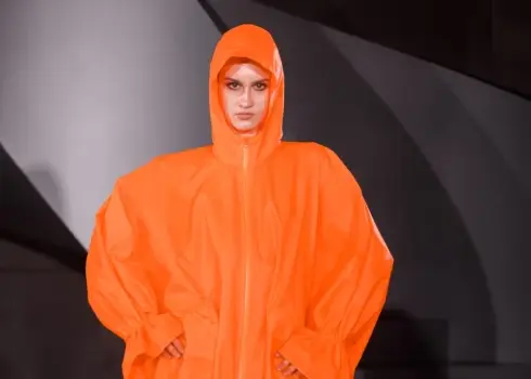 Lietuvas modes mākslinieces Lilijas Klim-Larionovas tērpi Rīgas modes nedēļā. 15.04.2026.