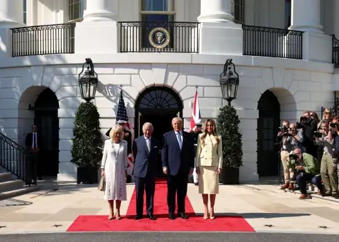 Karalis Čārlzs III un Kamilla viesojas ASV pirmo reizi kopš vēsturiskas pauzes
